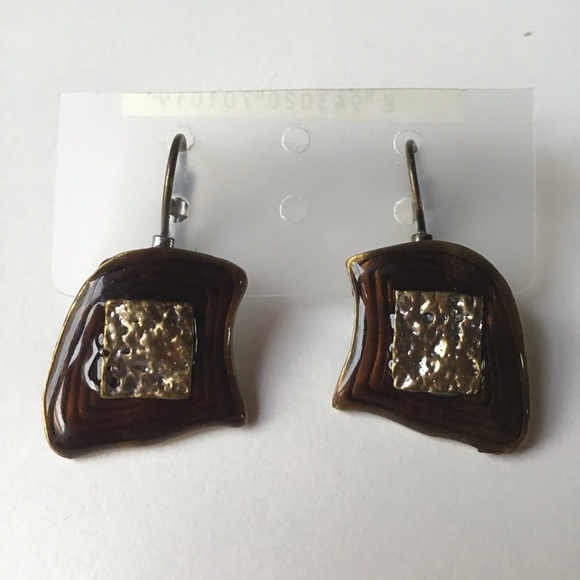 Patrice Breal - Necklace, Ring & Earings - Picture 3 of 4